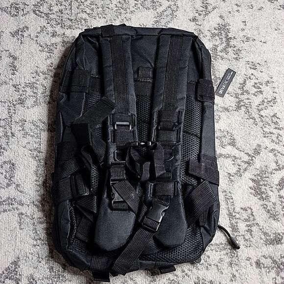 NWT EVATAC STRIKE 35 BACKPACK - Picture 5 of 9
